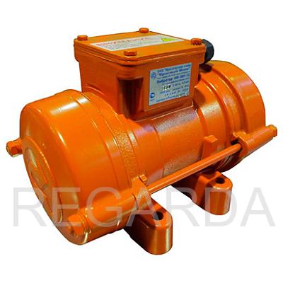 КРАСНЫЙ МАЯК ИВ-99Н 380В площадочный вибратор