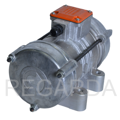 КРАСНЫЙ МАЯК  ИВ-98Б 42В площадочный вибратор