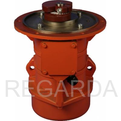 Вибратор КРАСНЫЙ МАЯК ИВФ-3-25 220/380В фланцевый вибратор