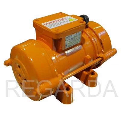 КРАСНЫЙ МАЯК ИВ-111А 42В площадочный вибратор