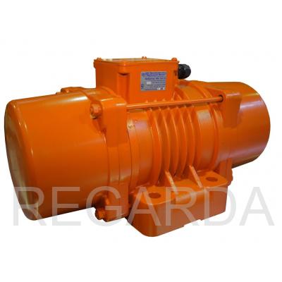 КРАСНЫЙ МАЯК ИВ-106Э 380В площадочный вибратор